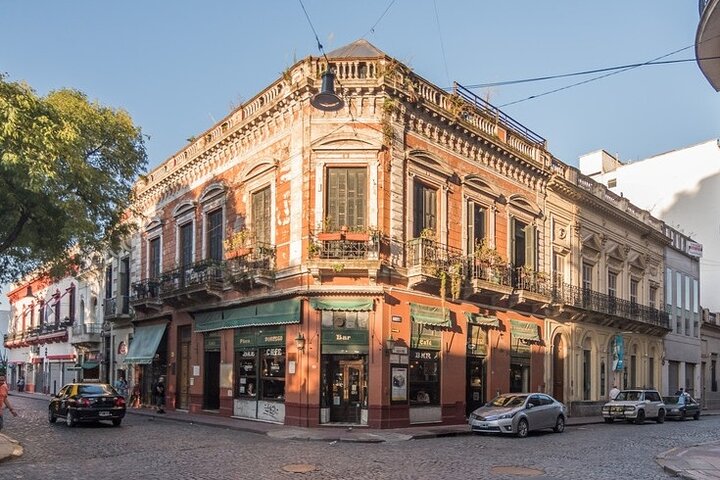 Half Day Private Tour of Buenos Aires with Local Guide - Image 2