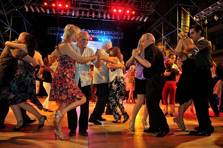 Half-Day Tango Lesson and Milongas in Buenos Aires - Image 4
