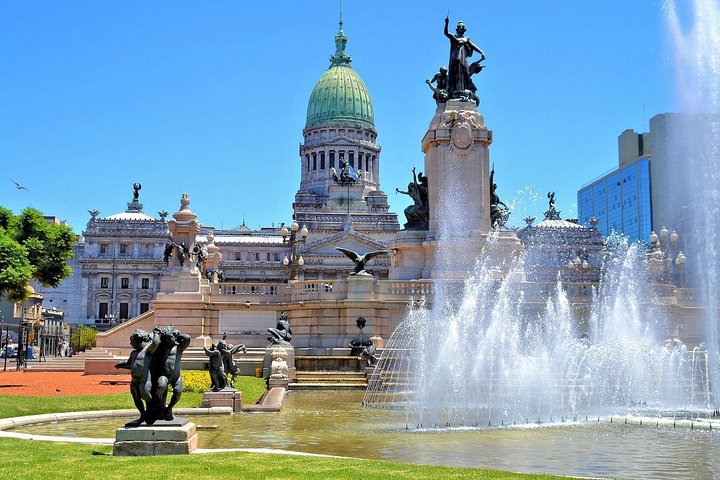 History and arquitecture private tour by Car - Image 3