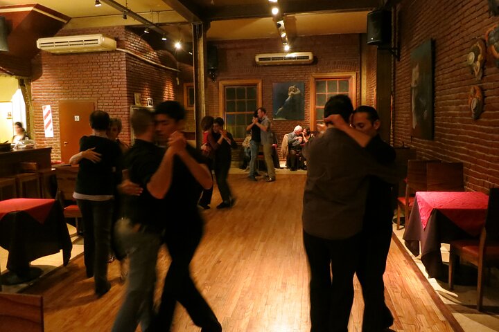 Milonga Tour in Buenos Aires - Image 5