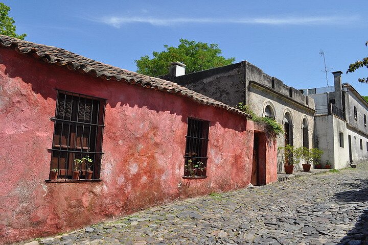 Premium Day Tour To Colonia From Buenos Aires - Image 5