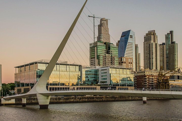 Premium Private City Tour of Buenos Aires + Sunset Drink at Sky Bar - Image 5