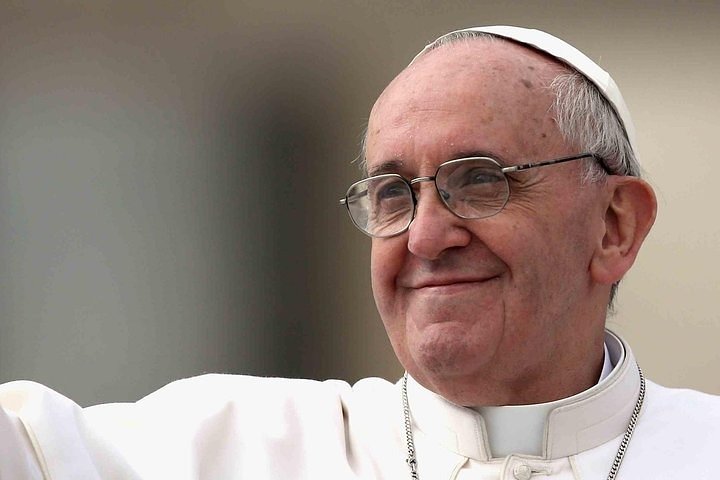 Private Pope Francis Tour in Buenos Aires - Image 4