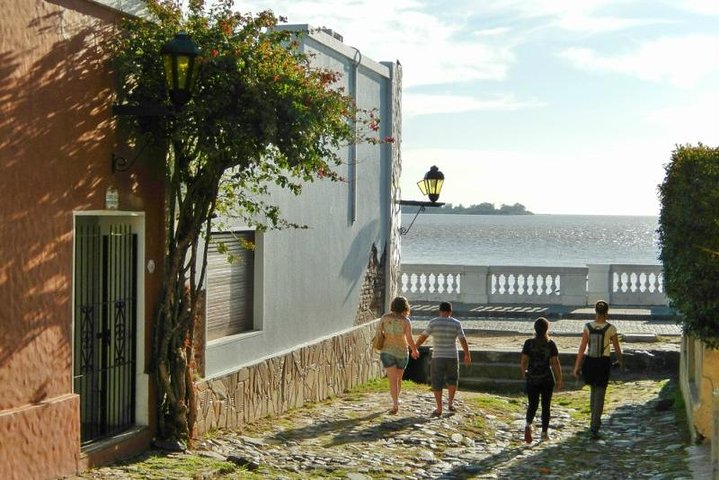 Private Tour: Colonia del Sacramento Day Trip from Buenos Aires - Image 3
