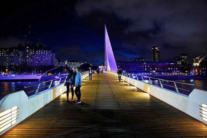 Private Tour Discovering Buenos Aires Night View - Image 1