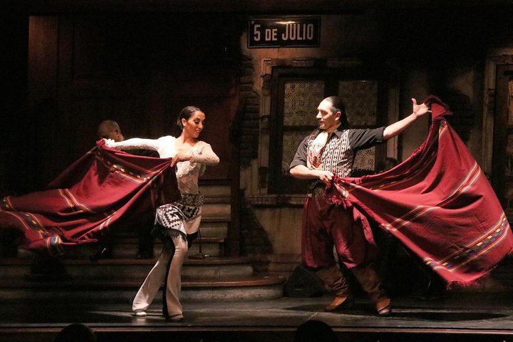 Tango Show at El Aljibe Tango with optional Dinner - Image 5