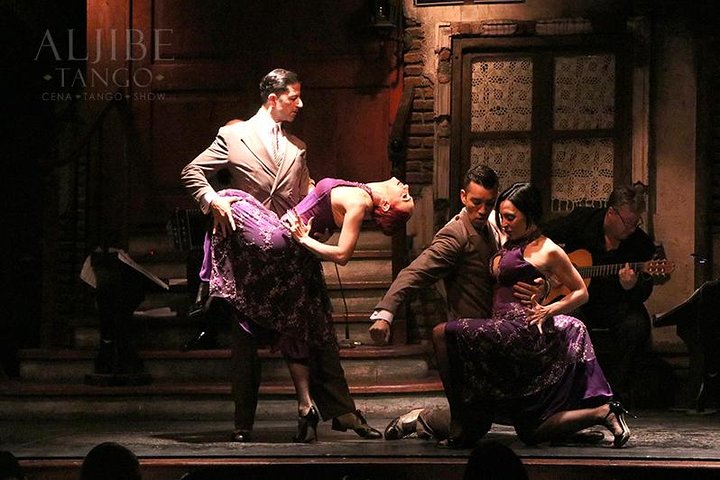Tango Show at El Aljibe Tango with optional Dinner - Image 1
