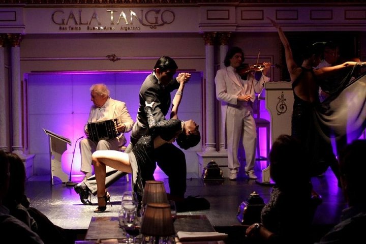 Tango Show at Gala Tango with optional Dinner - Image 3