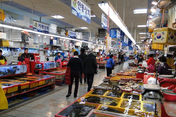Busan City Tour Including Gamcheon Culture village and Haedong Yonggungsa Temple - Image 4