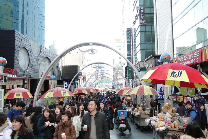 Busan City Tour Including Gamcheon Culture village and Haedong Yonggungsa Temple - Image 3