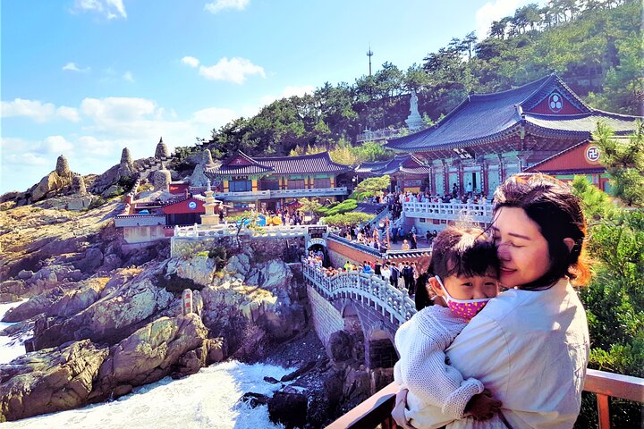 Busan Private Tour : Explore Both Day and Night! - Image 1