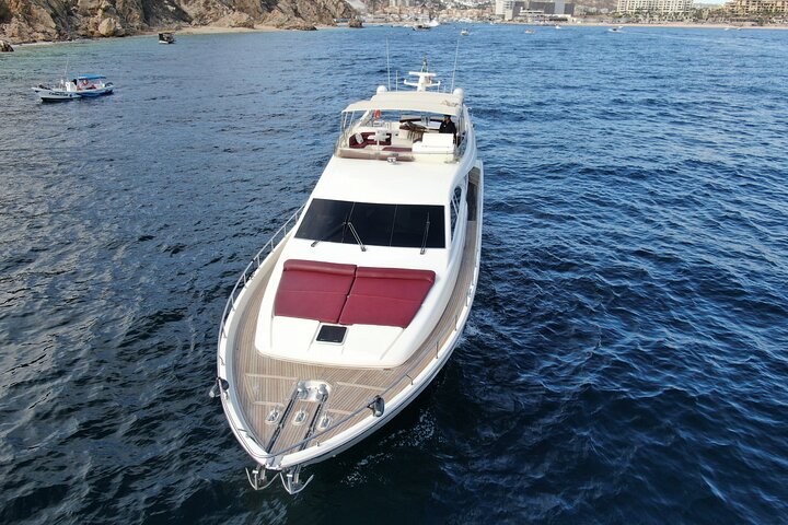 Exclusive 88 FT Yacht Ferreti All inclusive Cabo San Lucas - Image 4