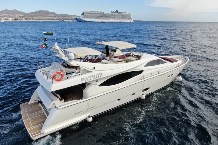 Exclusive 88 FT Yacht Ferreti All inclusive Cabo San Lucas - Image 2