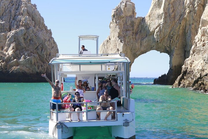 Isla Fe Tour - Image 1