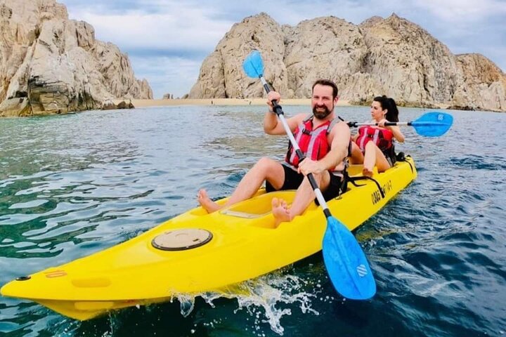 Los Cabos Arch and Playa del Amor Tour by Glass Bottom Kayak - Image 2