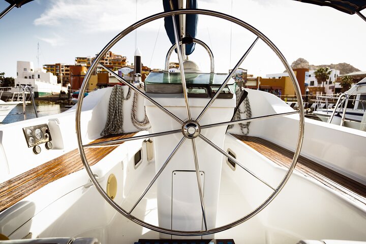 Luxury sailing experience in Los Cabos Papillon 2 - Image 4