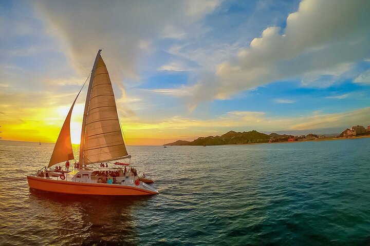 NEW! Luxury Sunset Cruise, Gourmet Hors d'oeuvres & Premium Drinks (Shared Tour) - Image 1