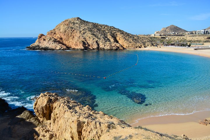 Private Los Cabos snorkeling tour to Chileno bay and Santa Maria cove - Image 3