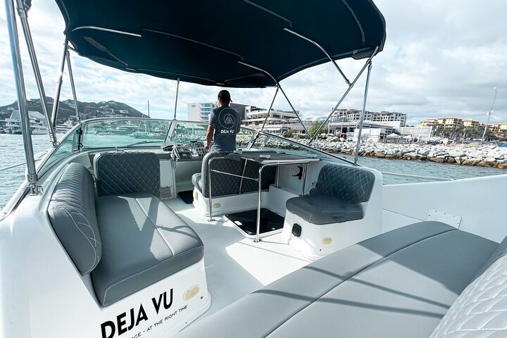 Private Luxury Carver Yacht and All-inclusive Tour with Guide - Image 5