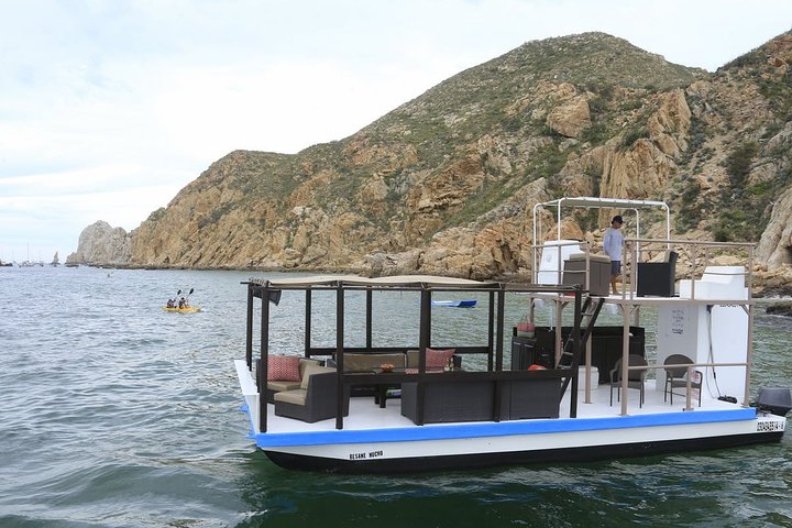 Private Snorkeling and Sightseeing Boat Tour 12 passengers - Image 4