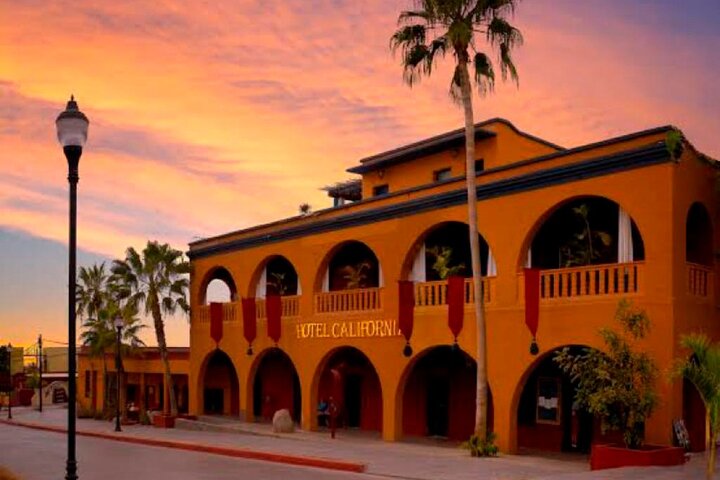 Todos Santos City Tour - Image 4
