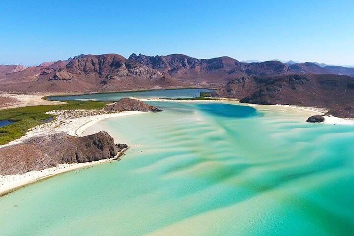 Tour to La Paz, Balandra and Todos Santos from CABO and San Jose - Image 4