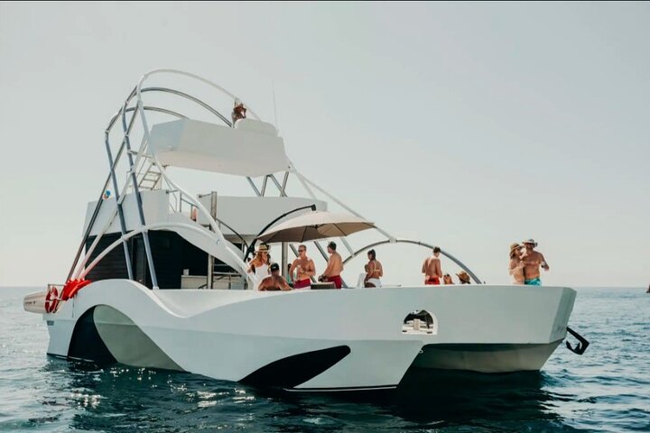 VIP Pelicano Tour - Image 1