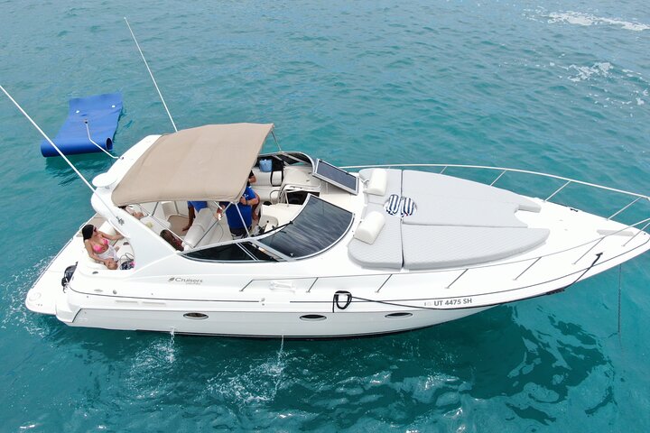 Yacht Rental All inclusive in Cabo San Lucas - Cruiser 35ft - Image 3