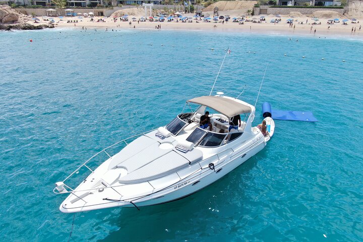 Yacht Rental All inclusive in Cabo San Lucas - Cruiser 35ft - Image 1