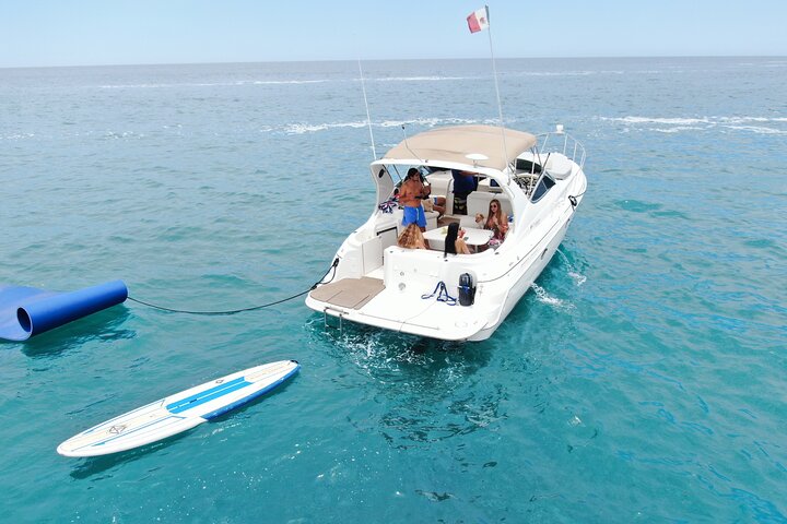 Yacht Rental All inclusive in Cabo San Lucas - Cruiser 35ft - Image 4