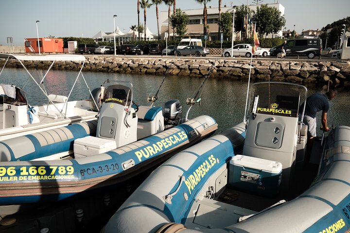 Boat Trip with Paddle Surf and Snorkel in Algeciras - Image 3