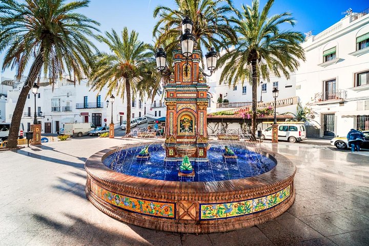 *Private Day Trip* Gibraltar and Vejer from Cádiz - Image 3