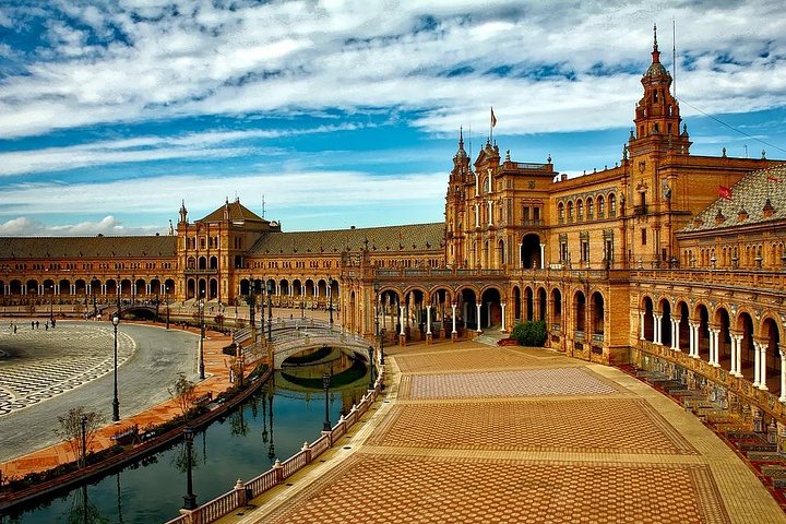 Seville Private & Cutomizable Tour from Cadiz Port/Hotel Pick up - Image 3