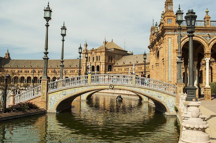 Seville Private & Cutomizable Tour from Cadiz Port/Hotel Pick up - Image 1