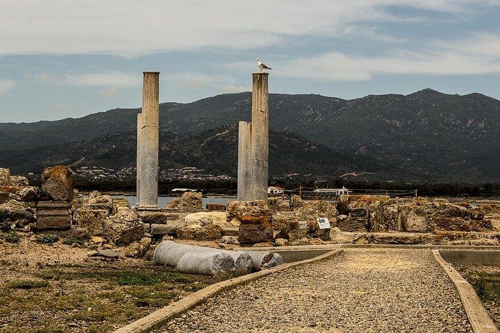 Archaeological tour of Nora - Image 1
