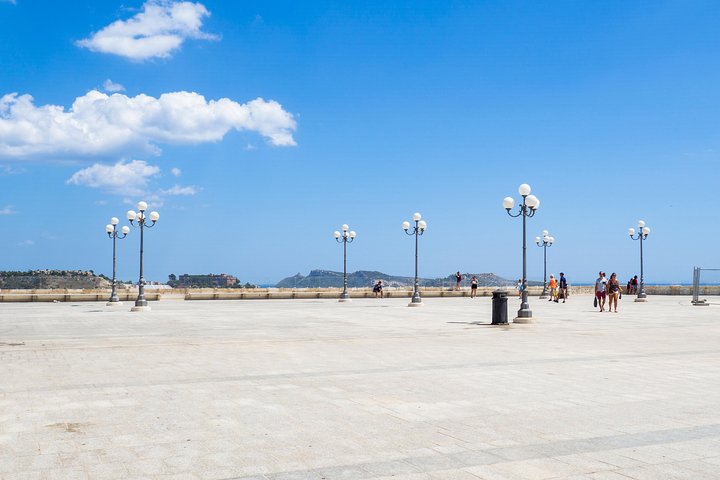 Cagliari Walking Tour: A Walk Through the Ancient Districts - Image 1