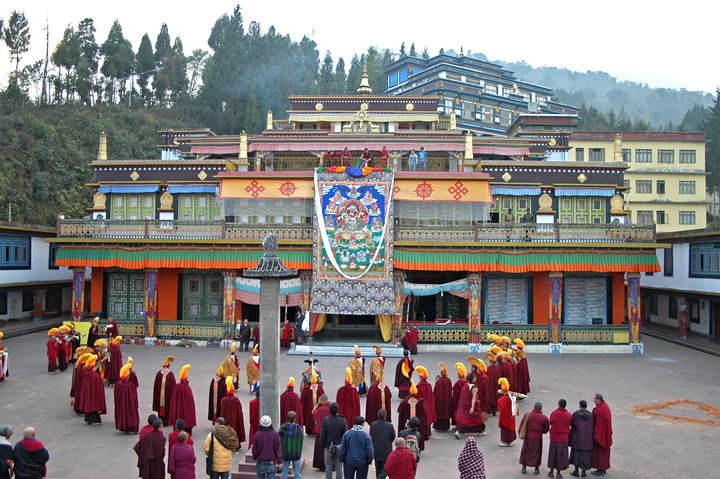 Colonial Cities, Tea Estate, Monasteries & Andaman Island - Image 4