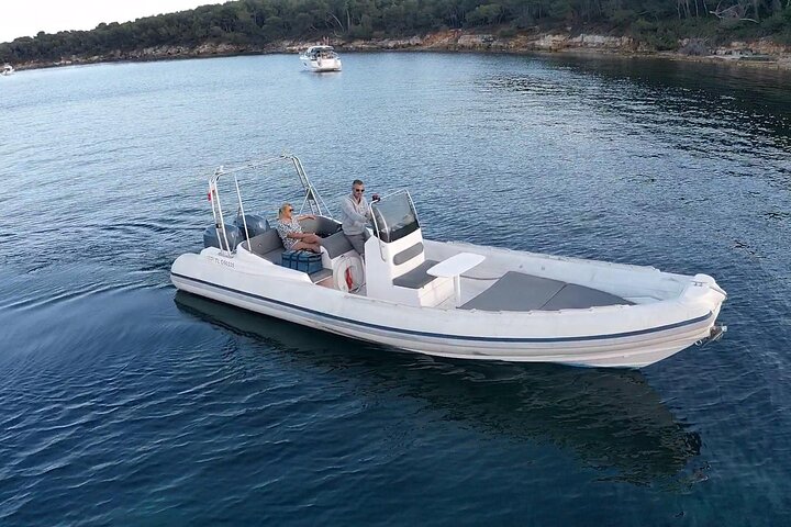 Full Day Boat Ride Rental - Image 3