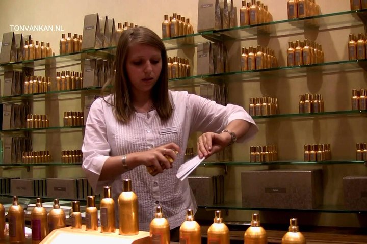 In the secret of perfumes and flowers-private tour full day- - Image 3