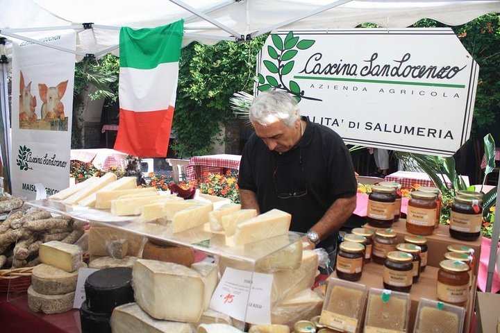 Italian Riviera, open air market principality of "SEBORGA -private tour full day- - Image 1