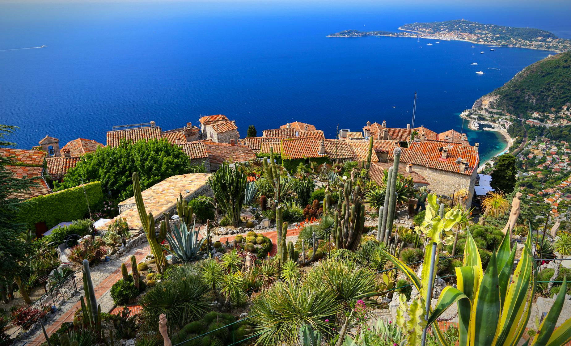 Private Eze and Monte Carlo - Image 1