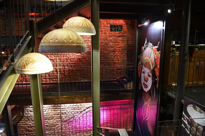 African Food Restaurant Dinning Experience & Entertainment in Cape Town - Image 4
