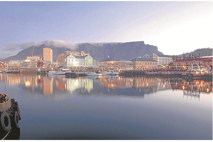 Cape City Center and Table Mountain Full Day Tour. - Image 1