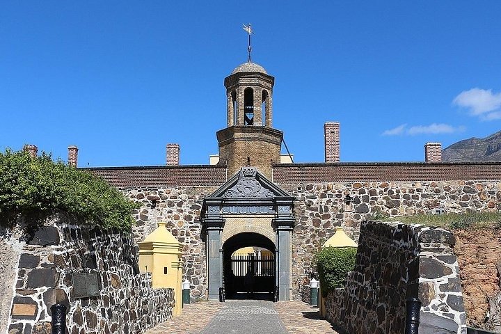 Cape City Centre & Kisternbosch Botanical Gardens Full day Tour. - Image 2