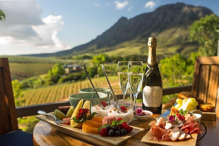 Cape Town 3-Day Attraction Tour:Aquila Safari Tour & Wine Tasing & Robben Island - Image 3