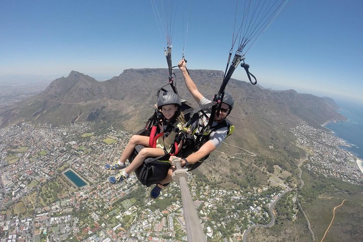 Cape Town 3-Day Attraction Tours: Paragliding, Cape Peninsula & Wine Tasting - Image 1
