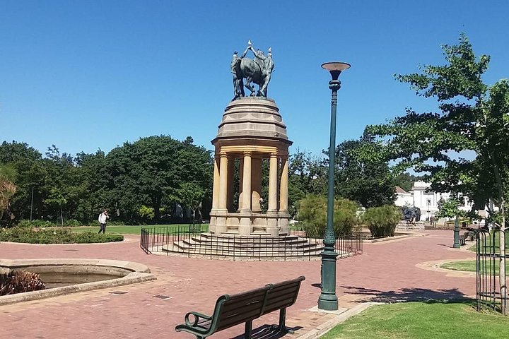 Cape Town City Tour Camps Bay Beach Plus Table Mountain Ticket - Image 2