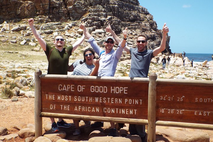 Cape Town: Half-day Cape Peninsula & Half-Day Constantia Winelands PRIVATE Tour - Image 2