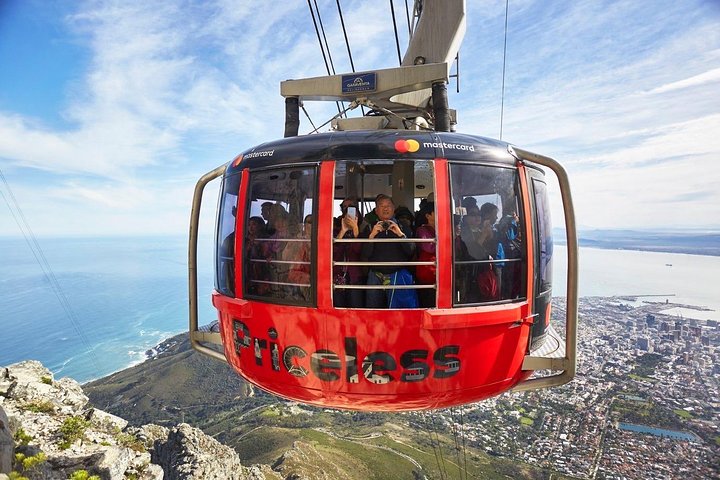Cape Town Half Day City Tour with Table Mountain ticket - Image 2