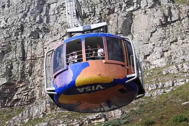 Cape town private, Robben Island and Table Mountain Tour  - Image 2